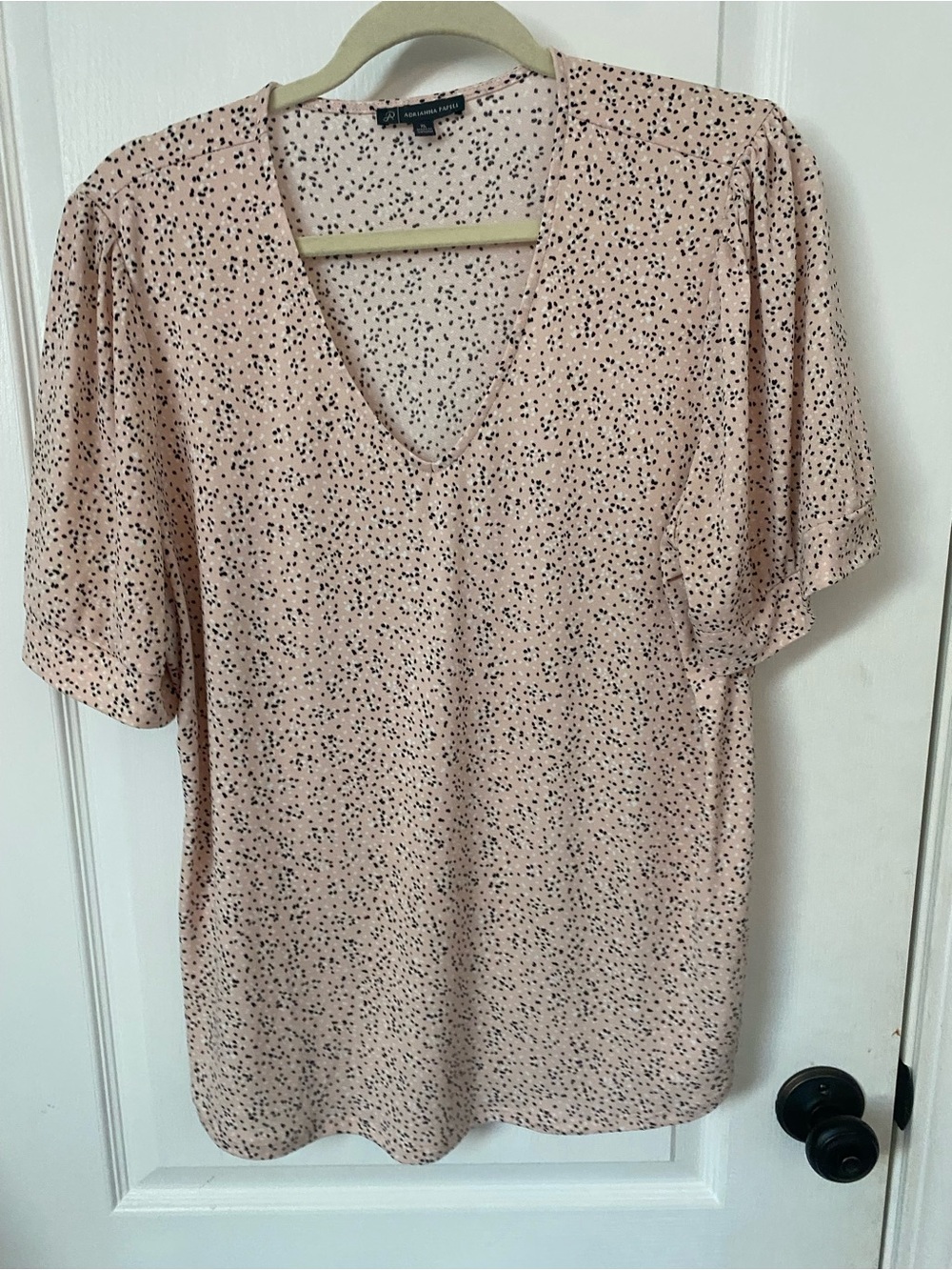 Adrianna Papell Blush Pink Speckled V-Neck Short Sleeve Top